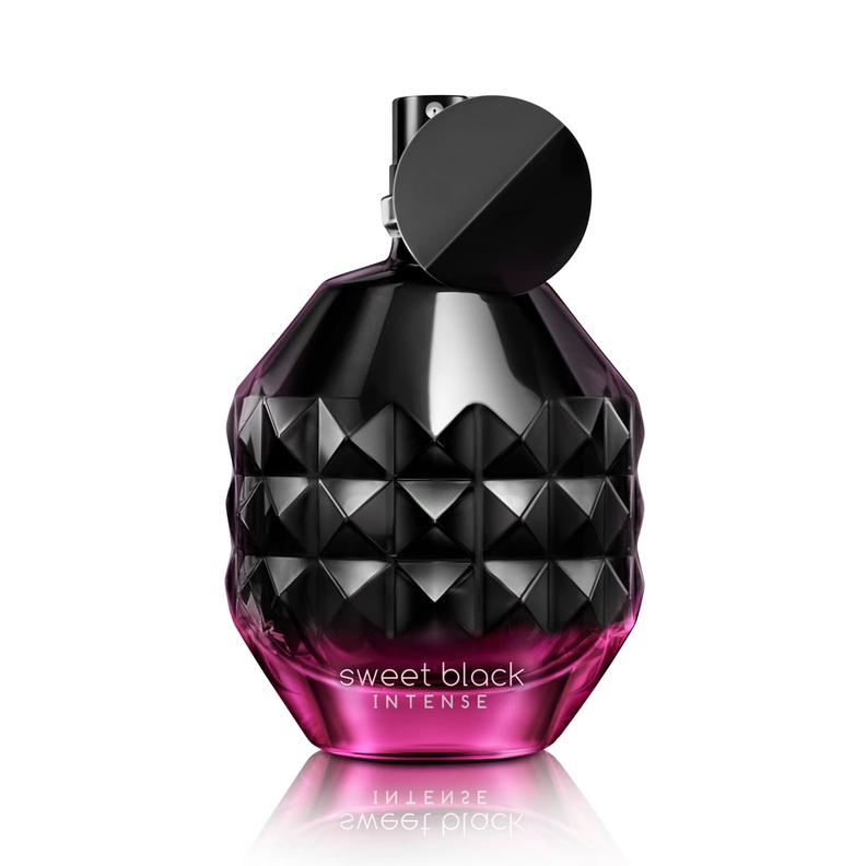Oferta de Perfume De Mujer Sweet Black Intense, 50 ml por $17460 en Cyzone