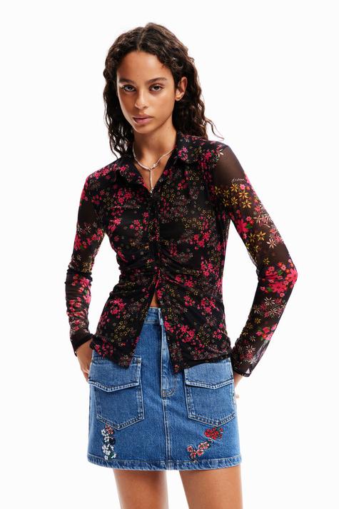 Oferta de NEW COLLECTION Camisa fruncida tul floral por $64900 en Desigual