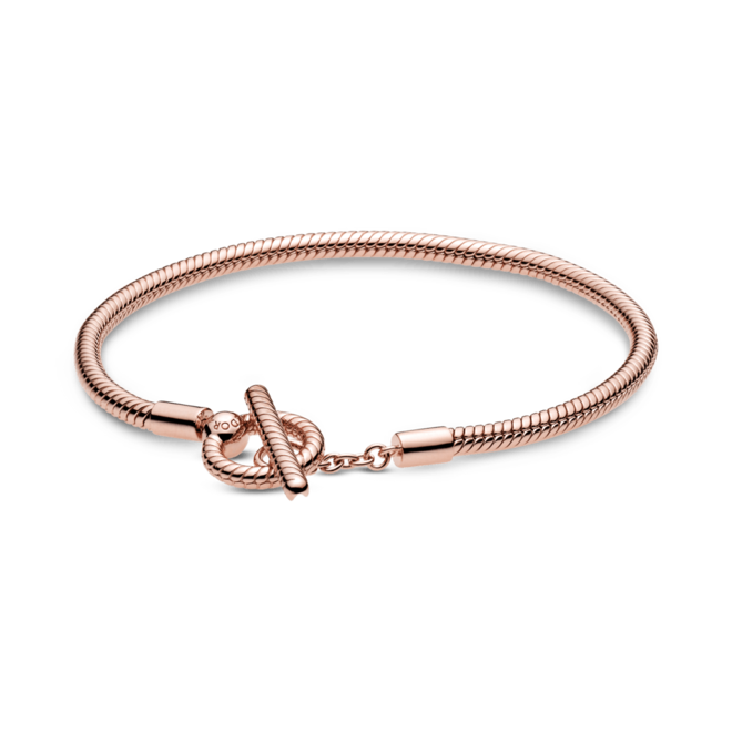 Oferta de Brazalete cadena de serpiente con barra T Recubrimiento en Oro Rosa de 14k Pandora Moments por $409000 en Pandora